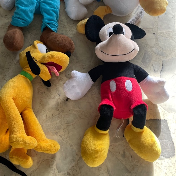 Disney Plush Set of 4 – Mickey Mouse, Donald Duck, Goofy & Pluto - Picture 2 of 4